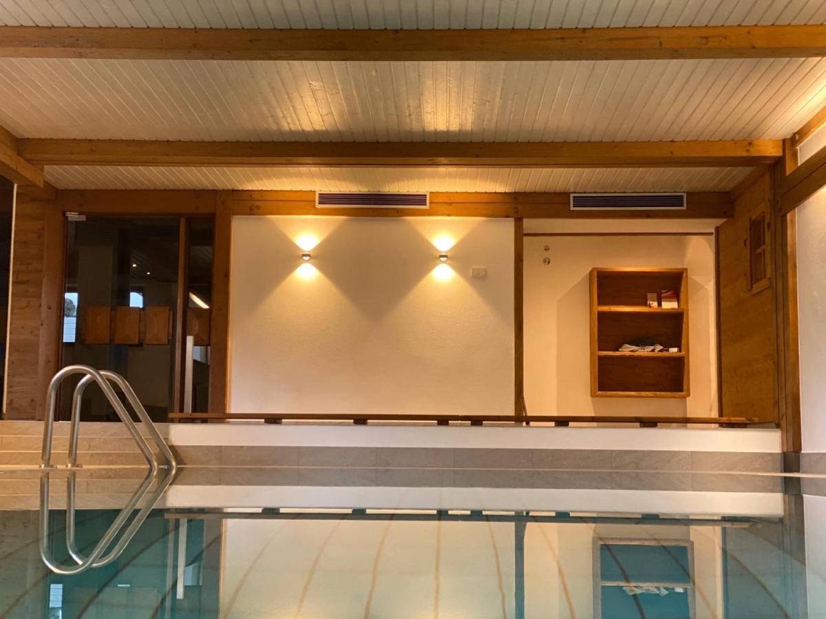 Haus Jaeger Ferienwohnungen Mit Indoor-Pool Inkl. Chiemgaukarte ルーポルディング エクステリア 写真