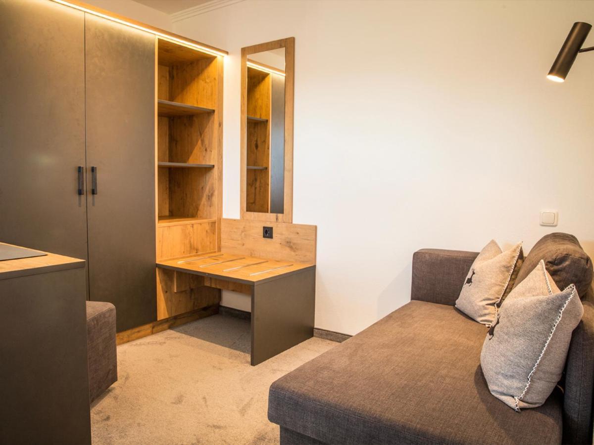 Haus Jaeger Ferienwohnungen Mit Indoor-Pool Inkl. Chiemgaukarte ルーポルディング エクステリア 写真