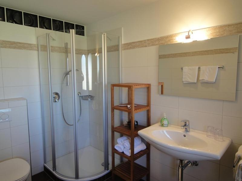 Haus Jaeger Ferienwohnungen Mit Indoor-Pool Inkl. Chiemgaukarte ルーポルディング エクステリア 写真